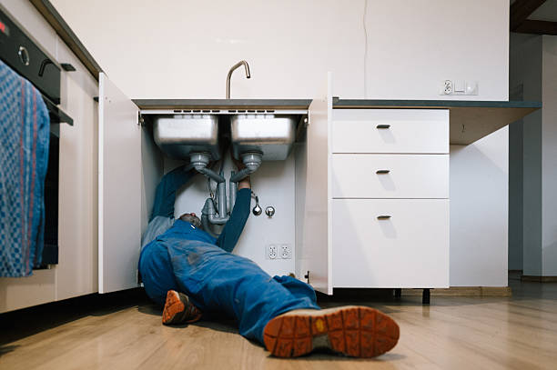 Professional Plumbing technician working in Orestes, IN
